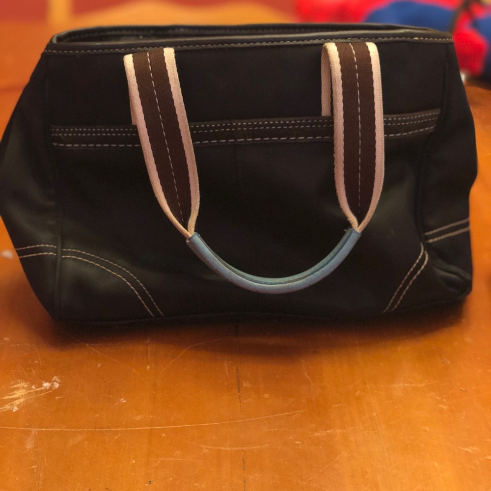 Coach purse - Picture 3 of 4